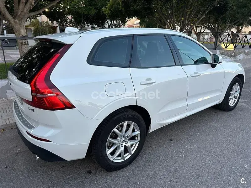 Usado Volvo XC60 Momentum 190 CV (139 kW) 2017 Blanco SUV