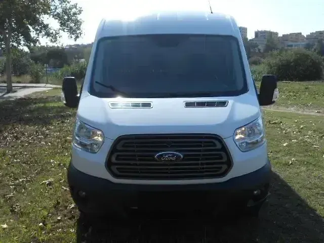 Usado Ford Transit Trend 131 CV (96 kW) 2020 Blanco Van