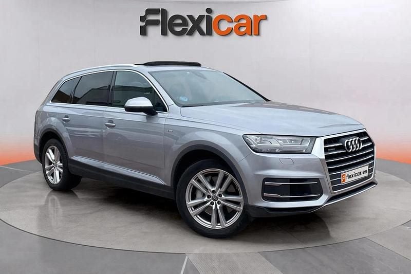 Usado Audi Q7 S-Line 231 CV (169 kW) 2019 Gris SUV