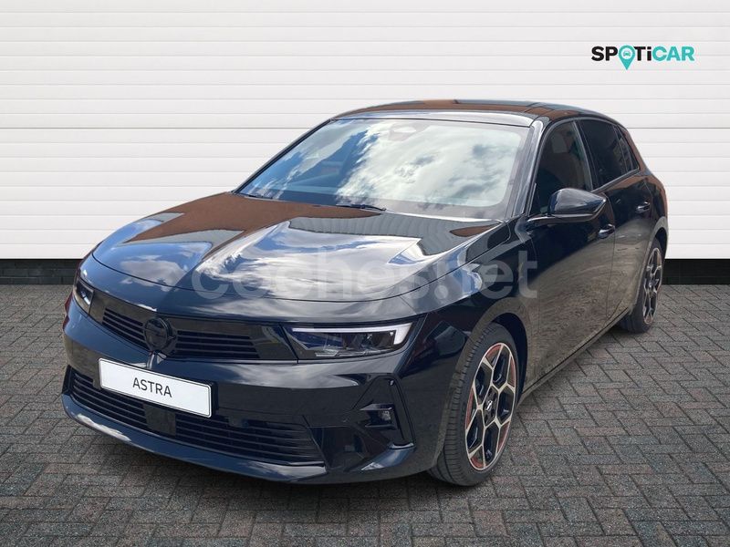 Negro Nuevo 2025 Opel Astra Berlina | 23.950 € (Buen precio) - Imagen 1/4