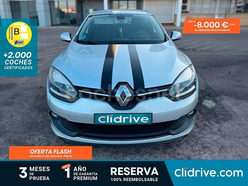 Gris / plata Usado 2014 Renault Mégane III Business Berlina | 4990 € (Super precio) - Imagen 1/3