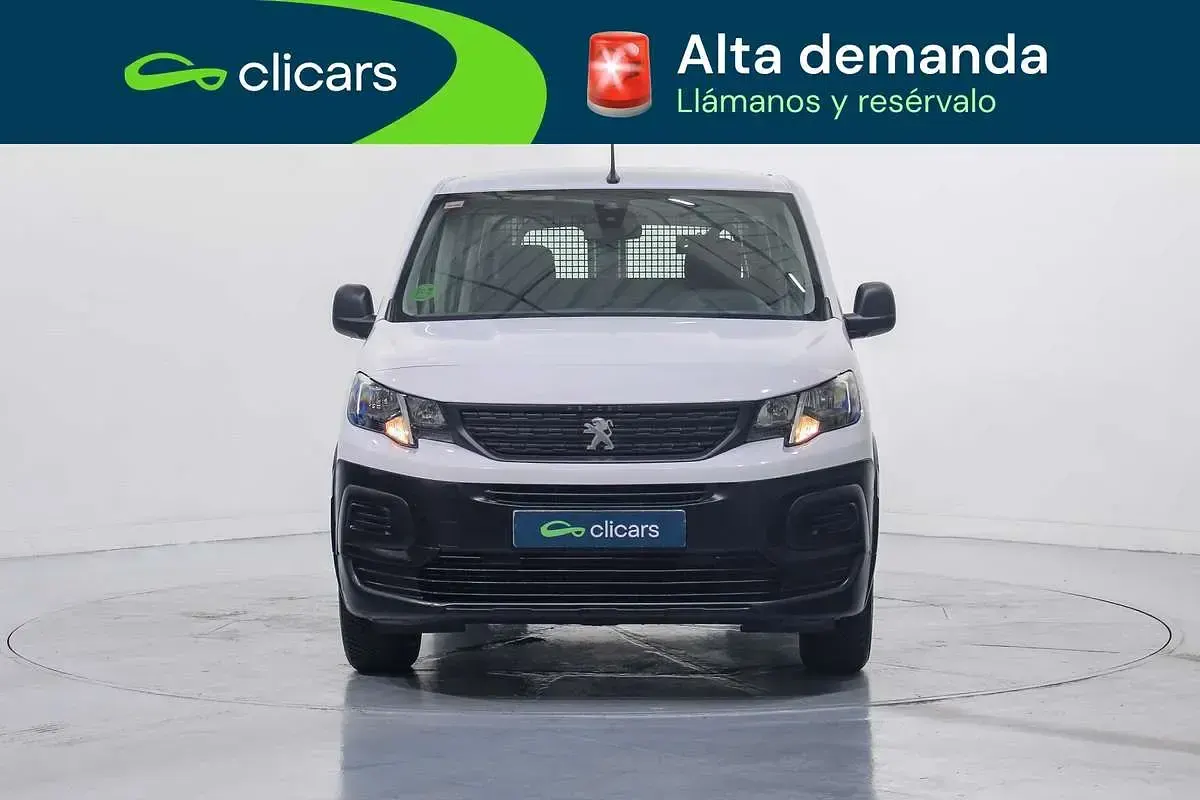 Usado Peugeot Rifter Business-Line 102 CV (75 kW) 2023 Blanco Monovolumen