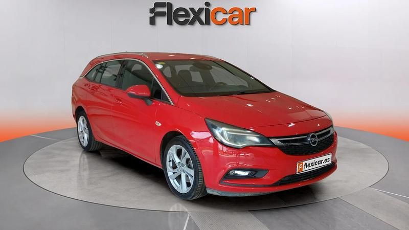 Usado Opel Astra Business 110 HP (80 kW) 2016 Vermelho Carrinha
