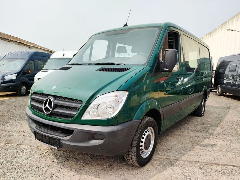 Usado Mercedes Sprinter 163 CV (119 kW) 2013 Verde Van
