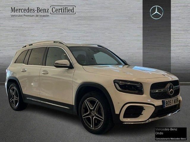 Usado Mercedes GLB200 AMG line 150 CV (110 kW) 2025 Blanco SUV