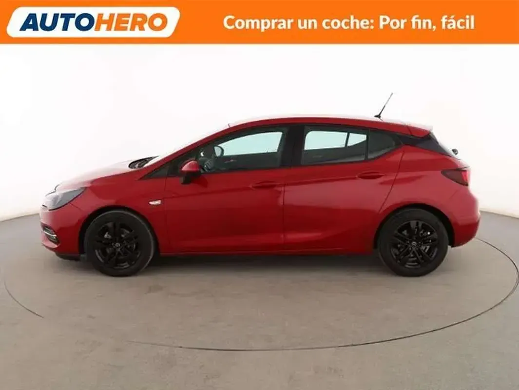 Usado Opel Astra GS Line 131 CV (96 kW) 2020 Rojo Berlina