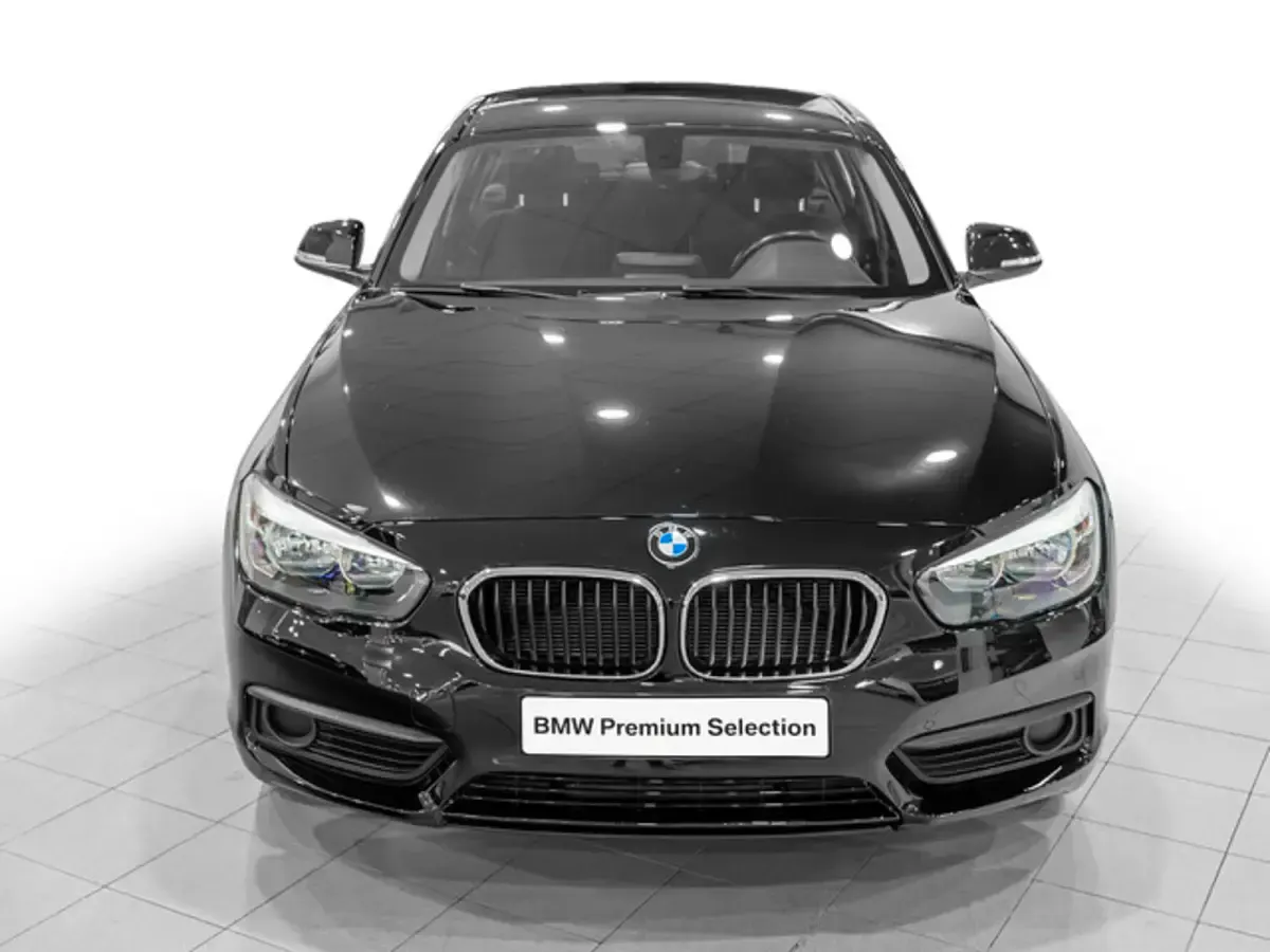 Usado BMW 116 109 CV (80 kW) 2019 Negro Utilitario