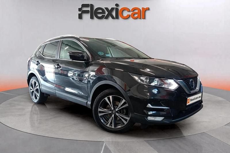 Negro Usado 2021 Nissan Qashqai Acenta SUV | 17.390 € (Super precio) - Imagen 1/4