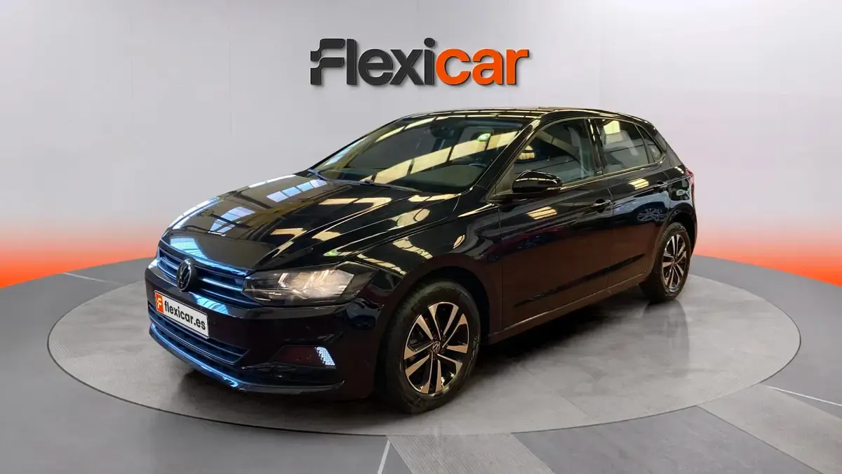 Usado VW Polo Advance 80 CV (58 kW) 2021 Negro Utilitario