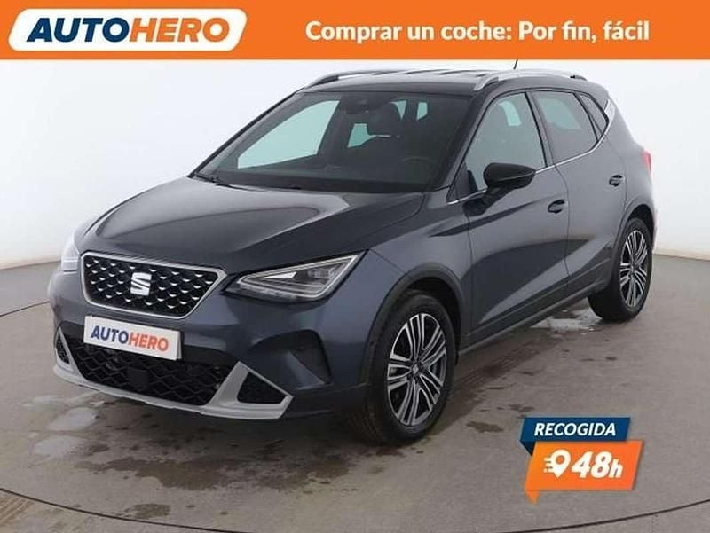 Usado Seat Arona Xperience 110 CV (80 kW) 2022 Gris SUV
