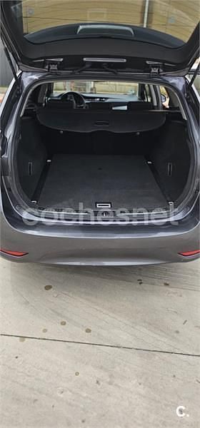 Occasion Toyota Avensis Advance 143 PK (105 kW) 2016 Grijs Stationwagen