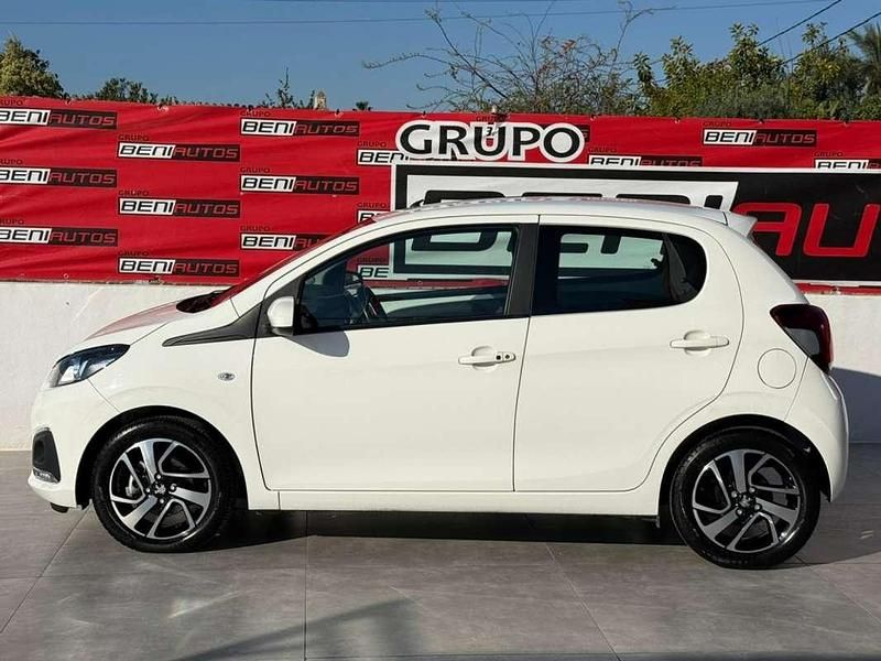 Usado Peugeot 108 Allure 69 CV (50 kW) 2018 Blanco Utilitario