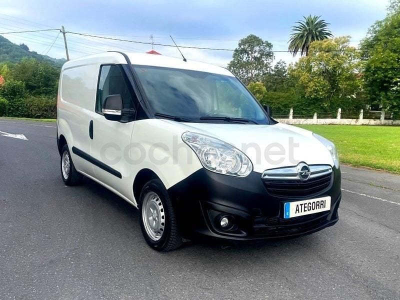 Blanco Usado 2017 Opel Combo Expression Monovolumen | 4999 € (Super precio) - Imagen 1/4