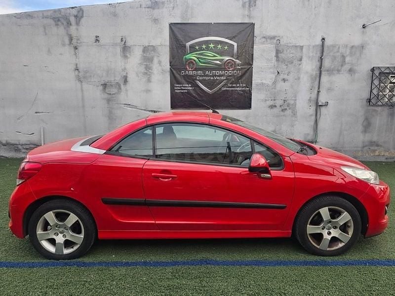 Usado Peugeot 207 Sport 120 CV (88 kW) 2010 Rojo Berlina