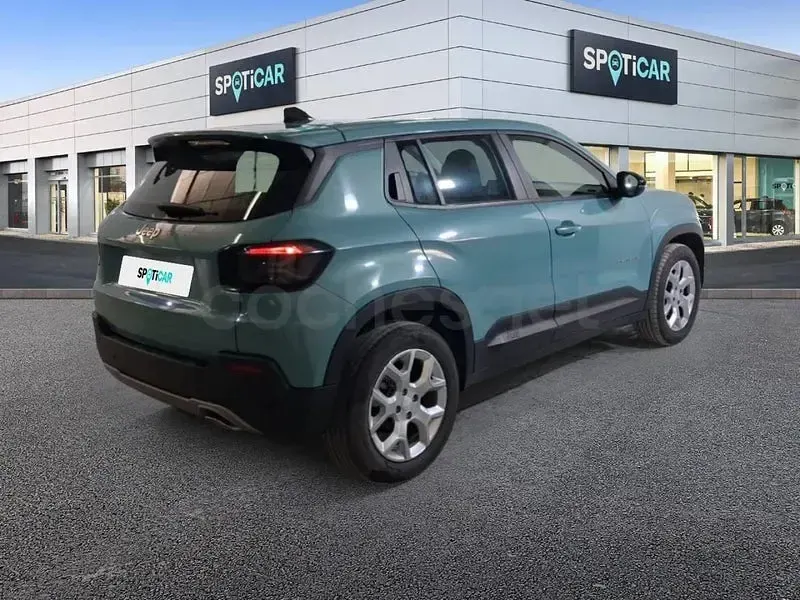 Usado Jeep Avenger Altitude 100 CV (73 kW) 2024 Azul SUV