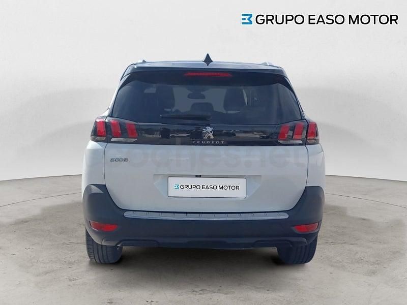 Usado Peugeot 5008 Allure 130 CV (95 kW) 2019 Blanco SUV