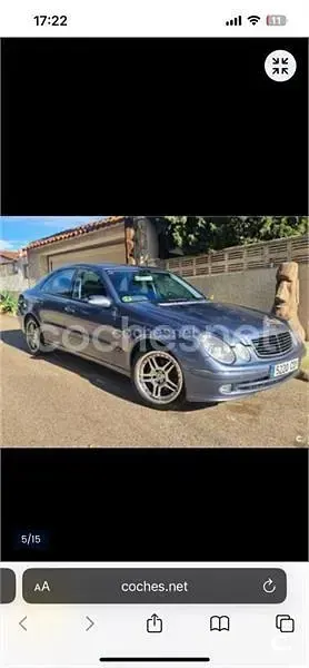 Usado Mercedes E240 Avantgarde 170 CV (125 kW) 2003 Azul Berlina
