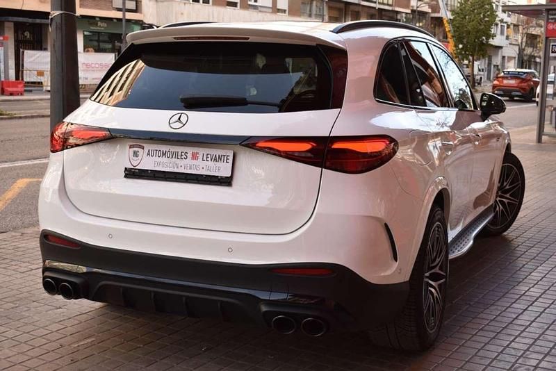 Käytetty Mercedes GLC43 AMG AMG 421 HP (309 kW) 2024 Valkoinen Katumaasturi
