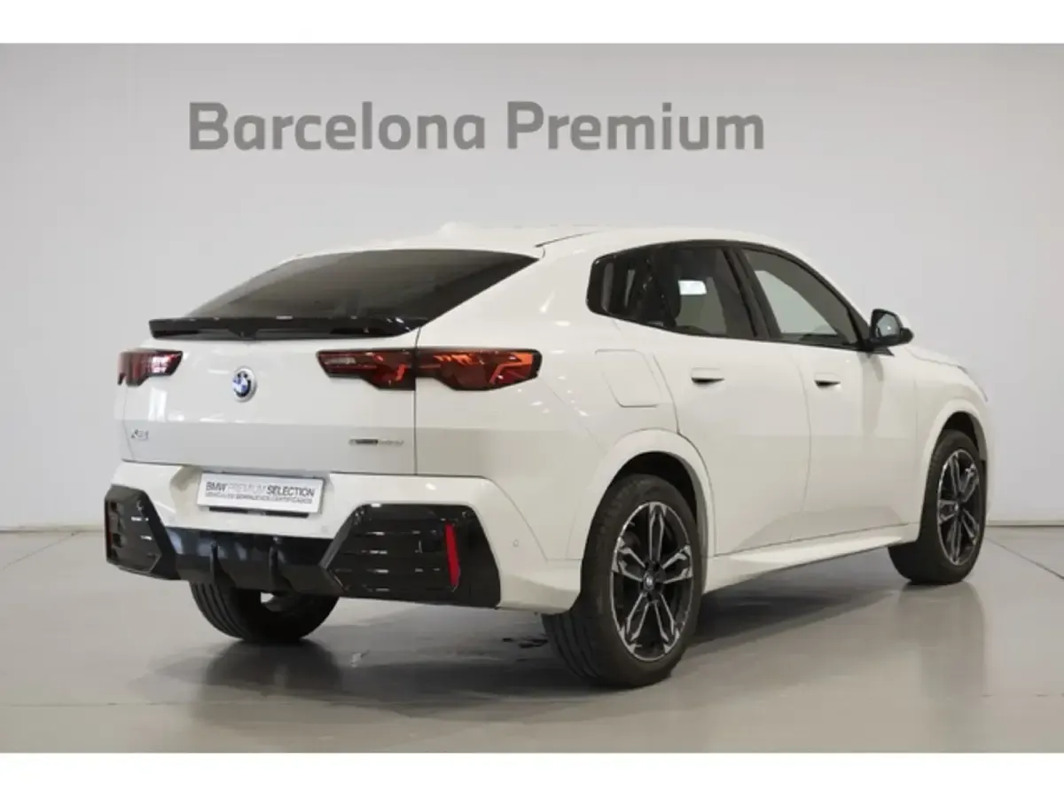 Usado BMW 125 Luxury Line 170 CV (125 kW) 2026 Blanco Pickup/Camioneta