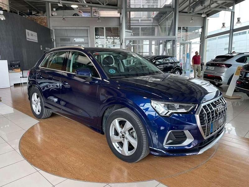 Usado Audi Q3 Advanced 150 CV (110 kW) 2021 Azul SUV