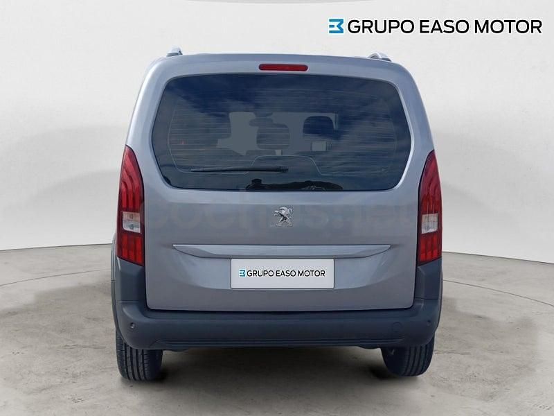 Usado Peugeot Rifter Active 100 CV (73 kW) 2019 Gris / plata Monovolumen