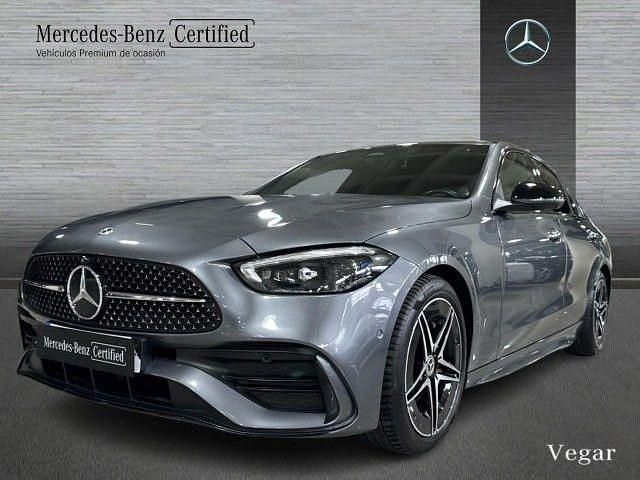 Usado Mercedes C200 AMG line 204 CV (150 kW) 2021 Gris selenita Berlina
