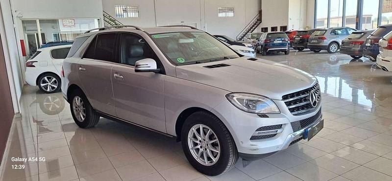 Usado Mercedes ML250 Edition 1 204 CV (150 kW) 2013 Gris SUV
