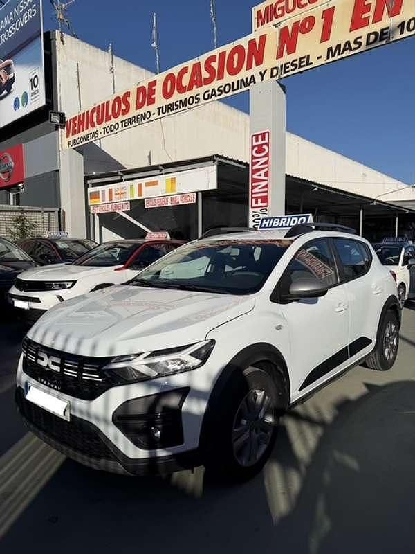 Blanco Usado 2023 Dacia Sandero Expression Utilitario | 15.800 € (Precio justo) - Imagen 1/4