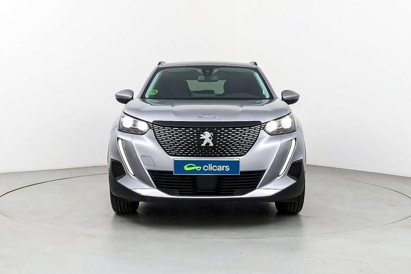 Usado Peugeot 2008 Allure 131 CV (96 kW) 2021 Gris SUV
