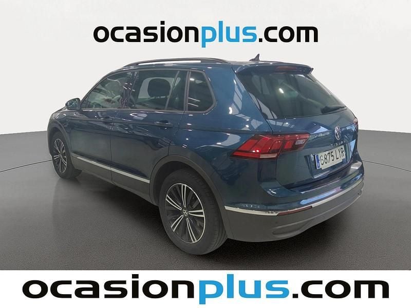 Usado VW Tiguan Life 150 CV (110 kW) 2022 Azul SUV