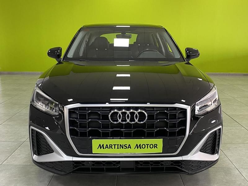 Usado Audi Q2 S-Line 116 CV (85 kW) 2021 Negro SUV