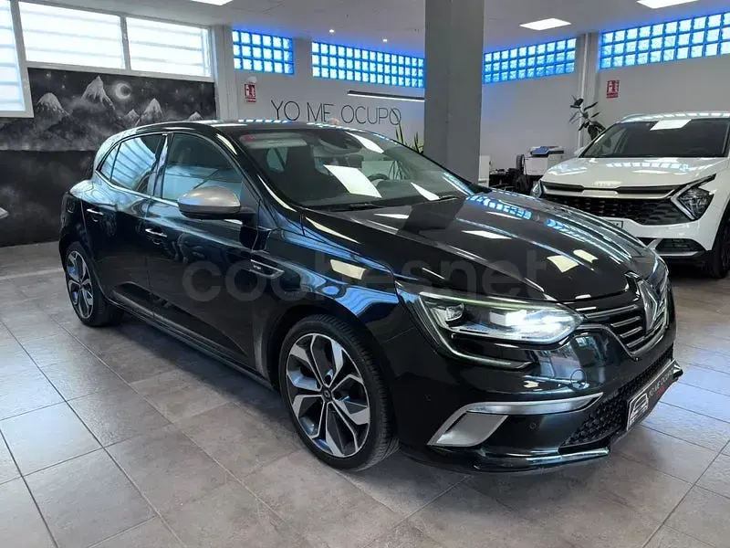 Usado Renault Mégane GT Line GT-Line 140 CV (102 kW) 2019 Negro Berlina