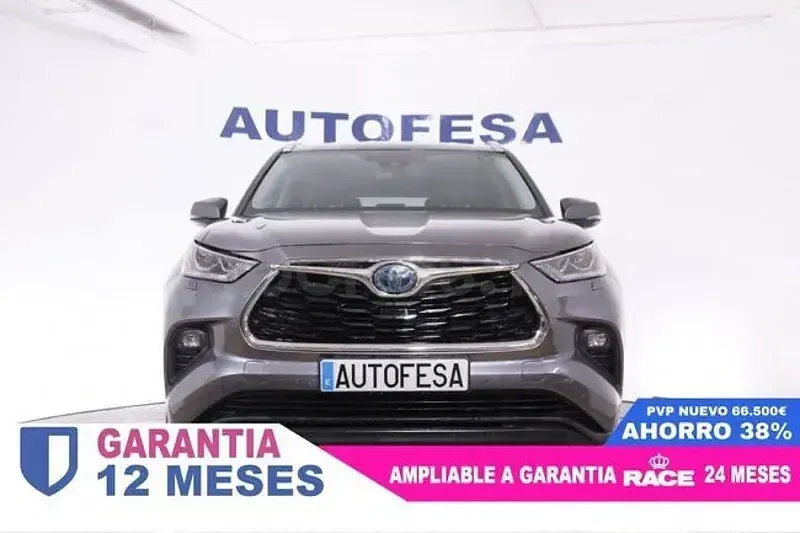 Usado Toyota Highlander Advance 246 CV (180 kW) 2021 Gris / plata SUV