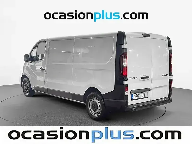 Usado Renault Trafic 120 CV (88 kW) 2022 Blanco Monovolumen