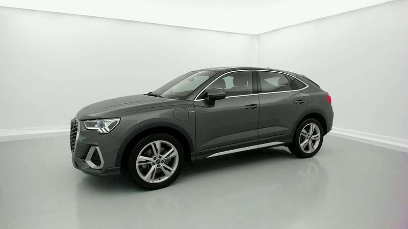 Usado Audi Q3 Sportback S-Line 245 CV (180 kW) 2022 Plateado SUV