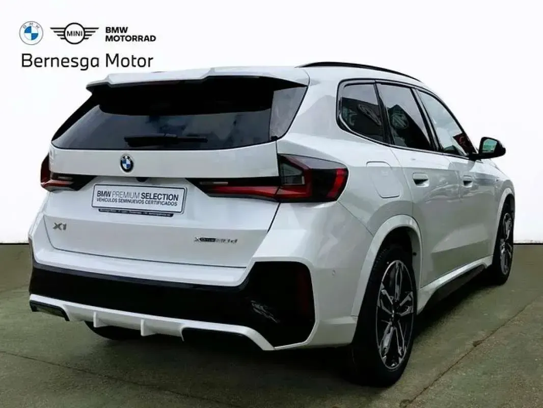 Usado BMW X1 Comfort Edition 150 CV (110 kW) 2025 Blanco SUV