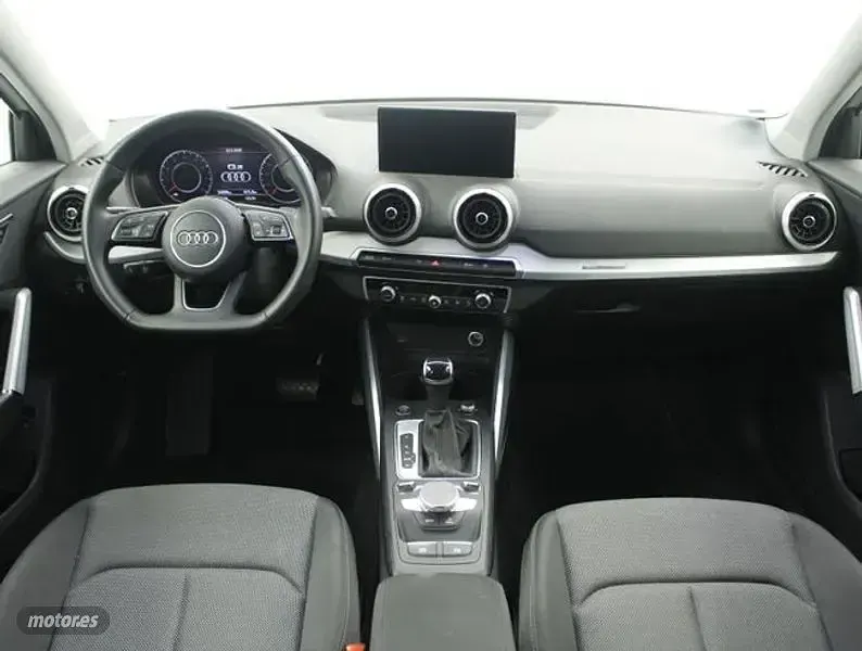 Usado Audi Q2 S-Line 150 CV (110 kW) 2022 Blanco SUV