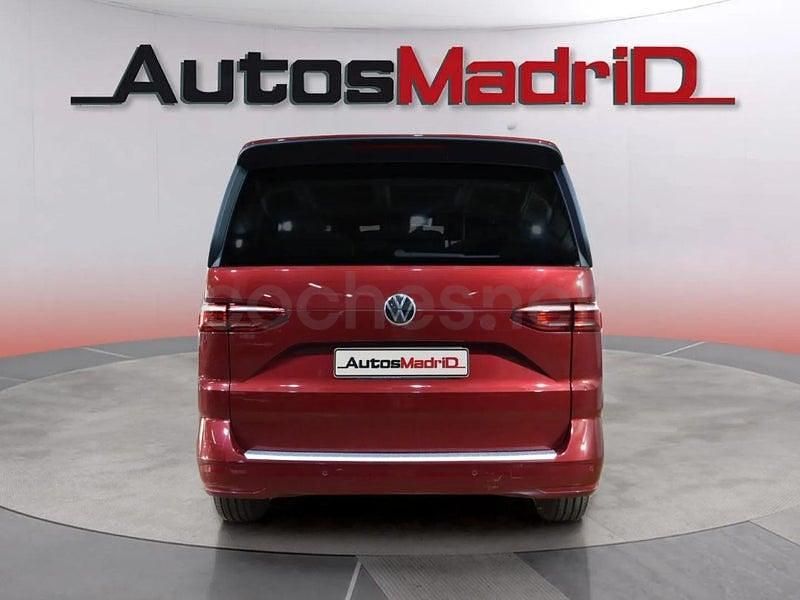 Usado VW Multivan 137 CV (100 kW) 2022 Granate Van