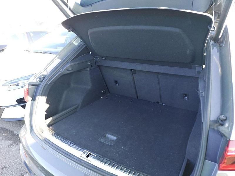 Usado Audi Q3 S-Line 150 CV (110 kW) 2021 Gris SUV