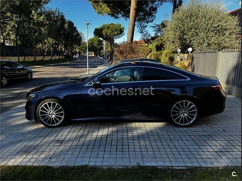 Usado Mercedes E220 194 CV (142 kW) 2019 Azul Coupe