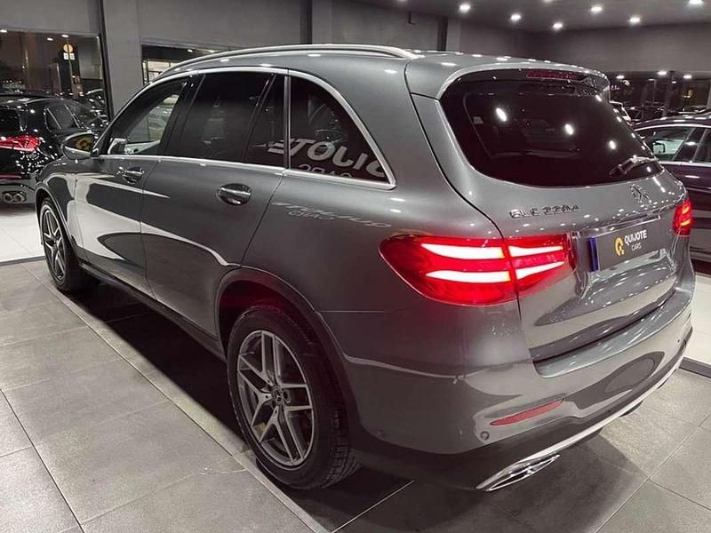 Usado Mercedes GLC220 170 CV (125 kW) 2017 Gris / plata SUV