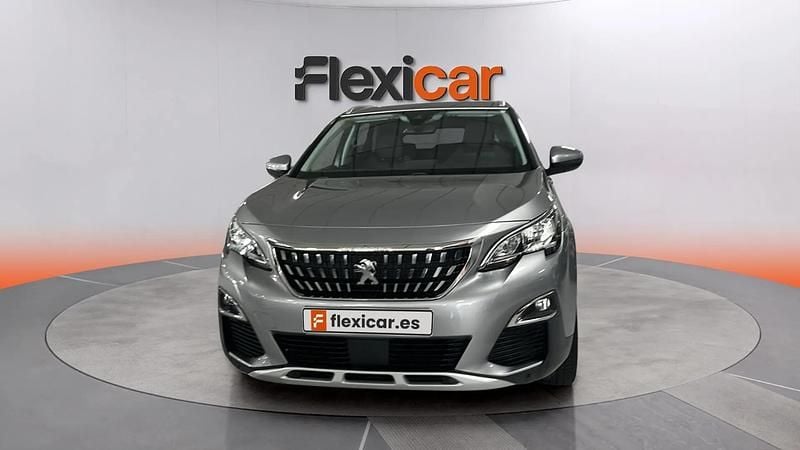 Usado Peugeot 3008 Allure 131 CV (96 kW) 2020 Gris SUV