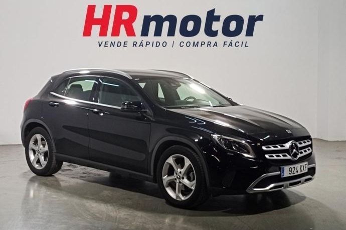 Negro Usado 2019 Mercedes GLA180 Urban SUV | 20.590 € (Precio justo) - Imagen 1/4