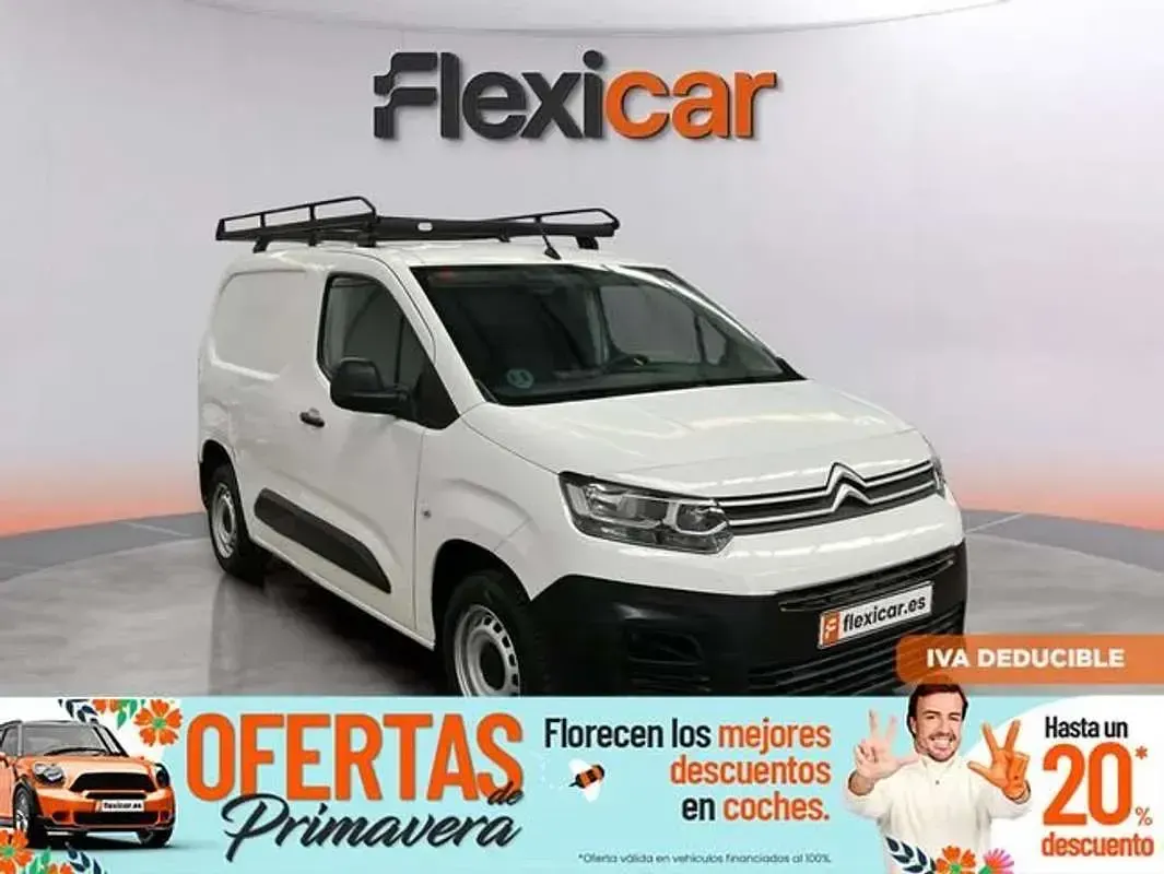 Usado Citroën Berlingo Feel 103 CV (75 kW) 2020 Blanco Monovolumen