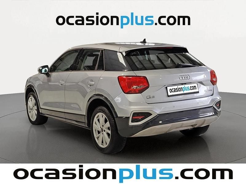 Usado Audi Q2 Advanced Plus 150 CV (110 kW) 2023 Gris plata SUV