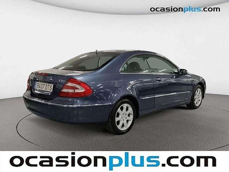 Usado Mercedes CLK200 170 CV (125 kW) 2005 Azul Coupe
