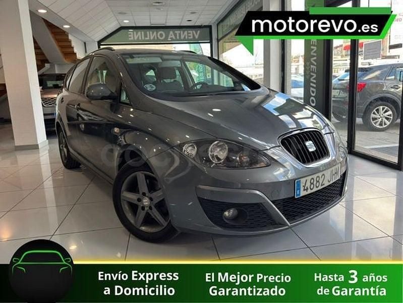 Usado Seat Altea I-Tech 105 CV (77 kW) 2015 Gris / plata Monovolumen