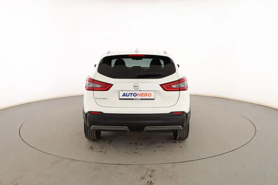 Usado Nissan Qashqai N-Connecta 150 CV (110 kW) 2019 Blanco SUV