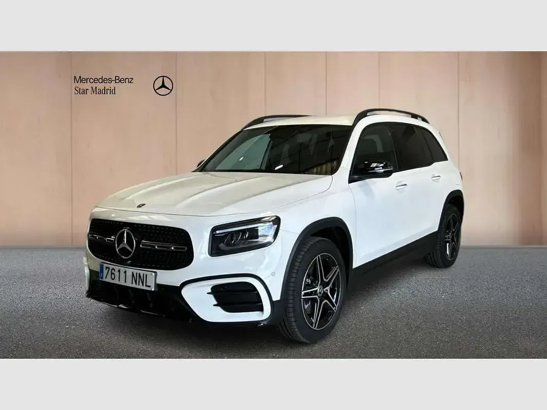 Usado Mercedes GLB200 150 CV (110 kW) 2026 Blanco SUV