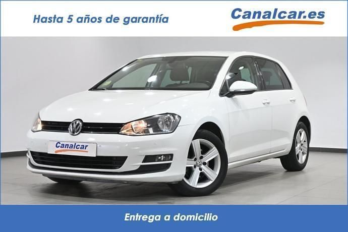 Blanco Usado 2015 VW Golf VII Advance Utilitario | 9131 € (Buen precio) - Imagen 1/4
